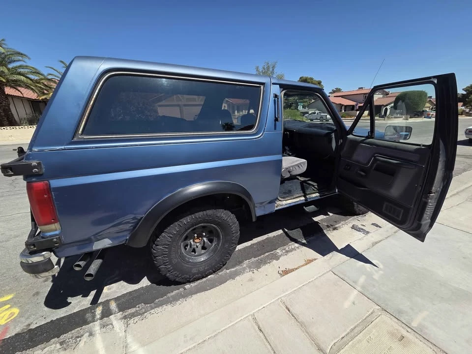1990 Ford Bronco 4th Gen - Image 4 of 9
