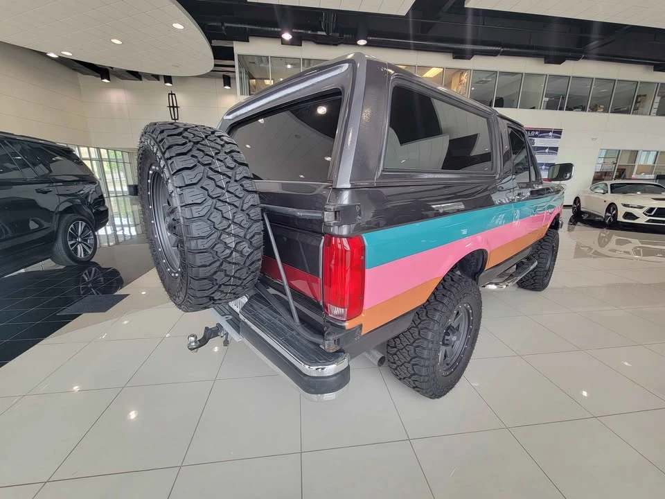 1990 Ford Bronco 4th Gen - Image 6 of 20