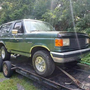 1990 Ford Bronco Sport Utility 2D