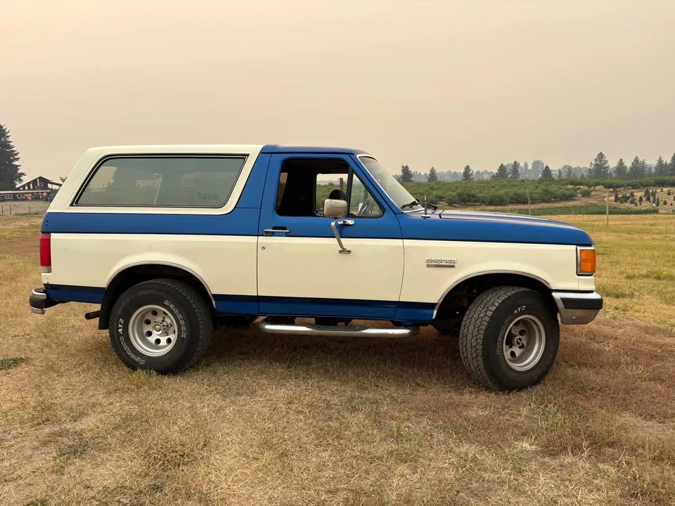 1990 Ford Bronco 4th Gen - Image 2 of 20