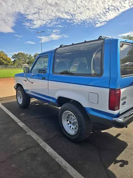1990 Ford Bronco Sport Utility 2D