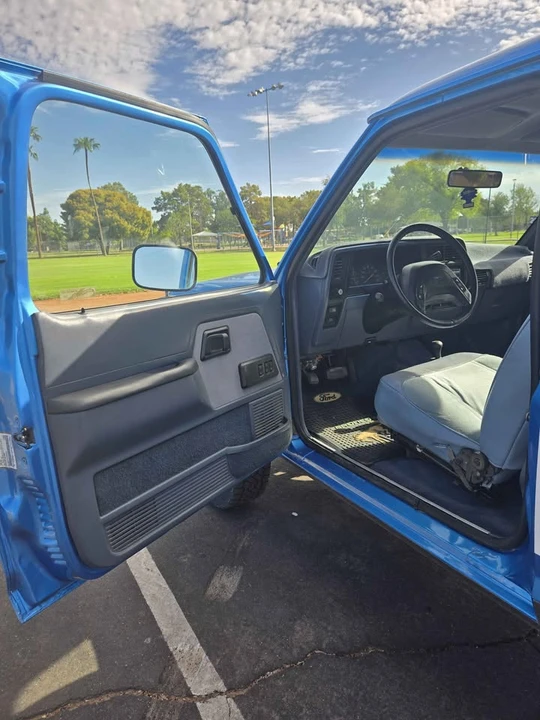 1990 Ford Bronco 4th Gen - Image 5 of 15
