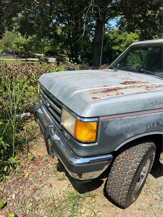 1990 Ford Bronco 4th Gen - Image 2 of 4