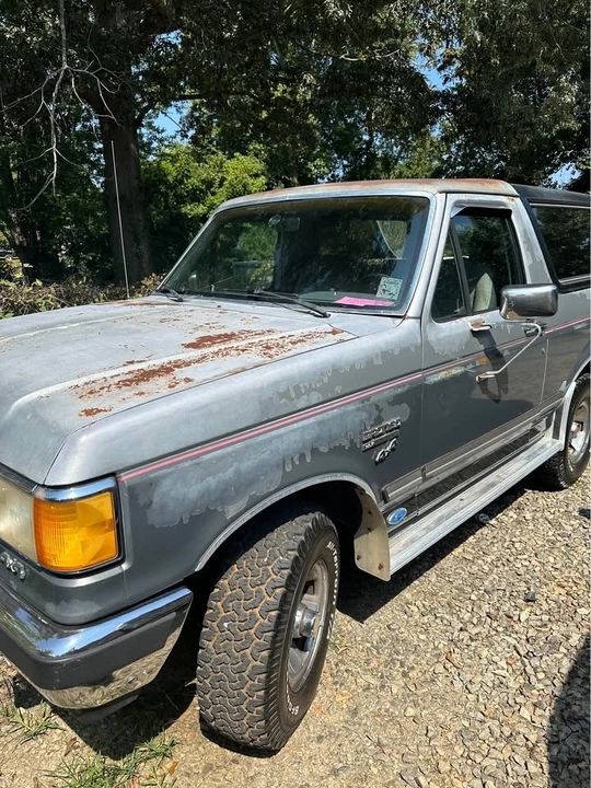 1990 Ford Bronco 4th Gen - Image 3 of 4