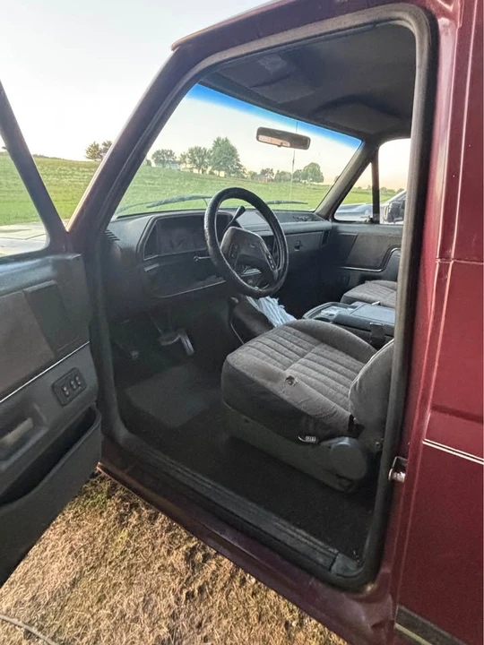 1990 Ford Bronco 4th Gen - Image 2 of 8