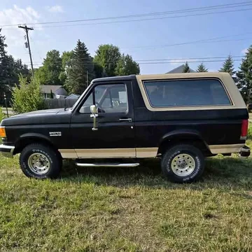 1990 Ford Bronco Eddie Bauer Edition
