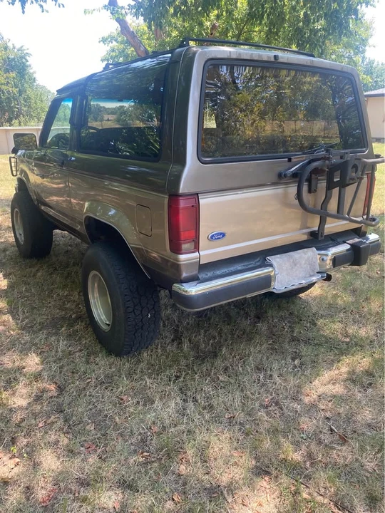 1990 Ford Bronco 4th Gen - Image 4 of 20
