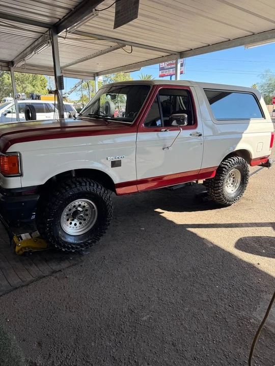 1990 Ford Bronco 4th Gen - Image 6 of 20