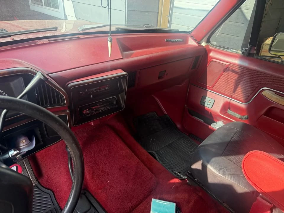 1990 Ford Bronco 4th Gen - Image 13 of 20