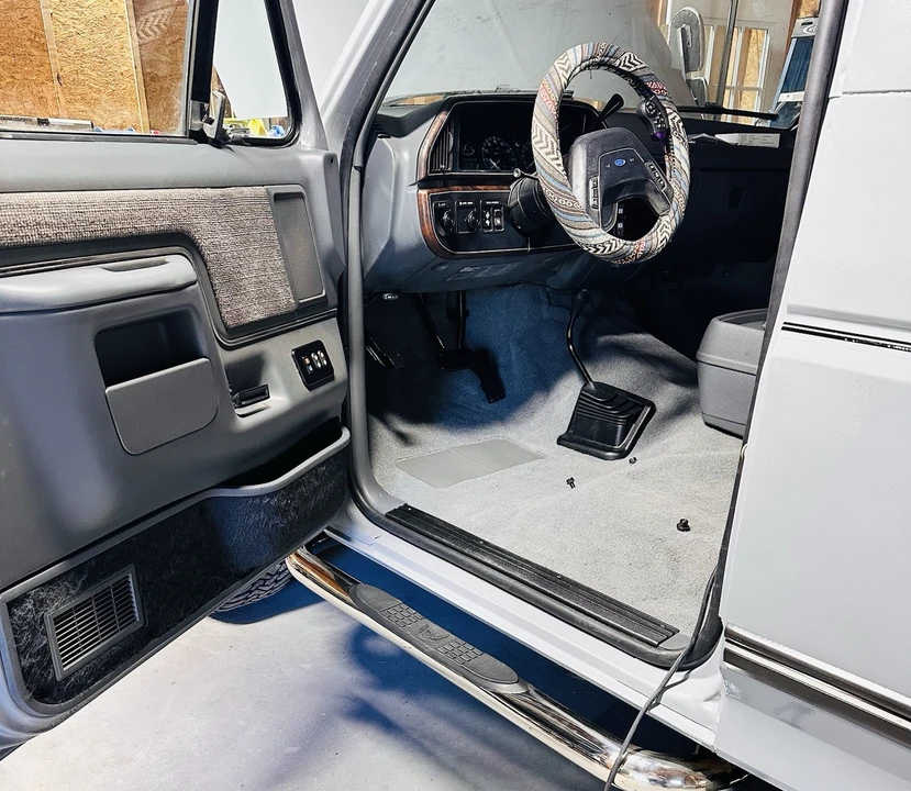 1990 Ford Bronco 4th Gen - Image 8 of 9