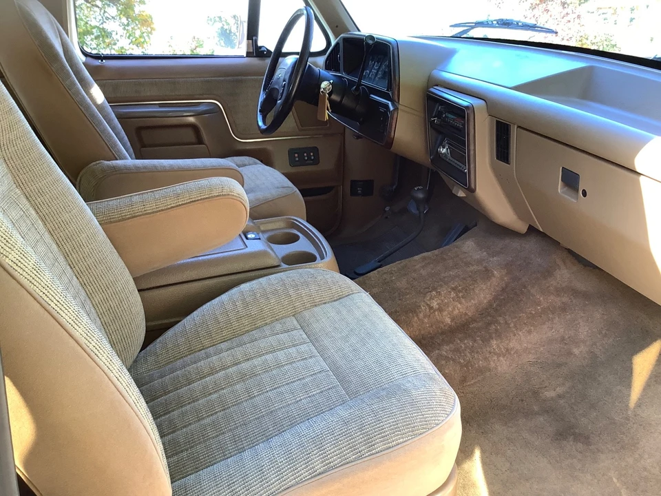 1990 Ford Bronco 4th Gen - Image 16 of 21