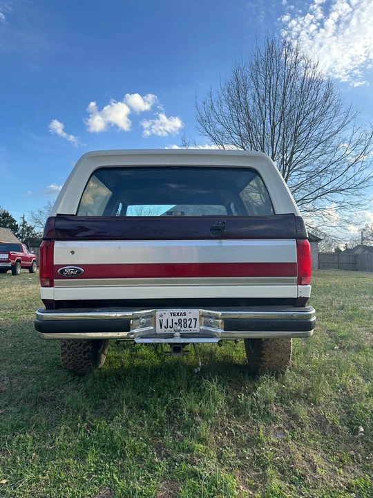 1990 Ford Bronco 4th Gen - Image 4 of 11
