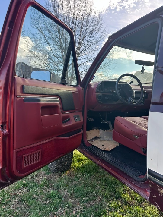 1990 Ford Bronco 4th Gen - Image 7 of 11
