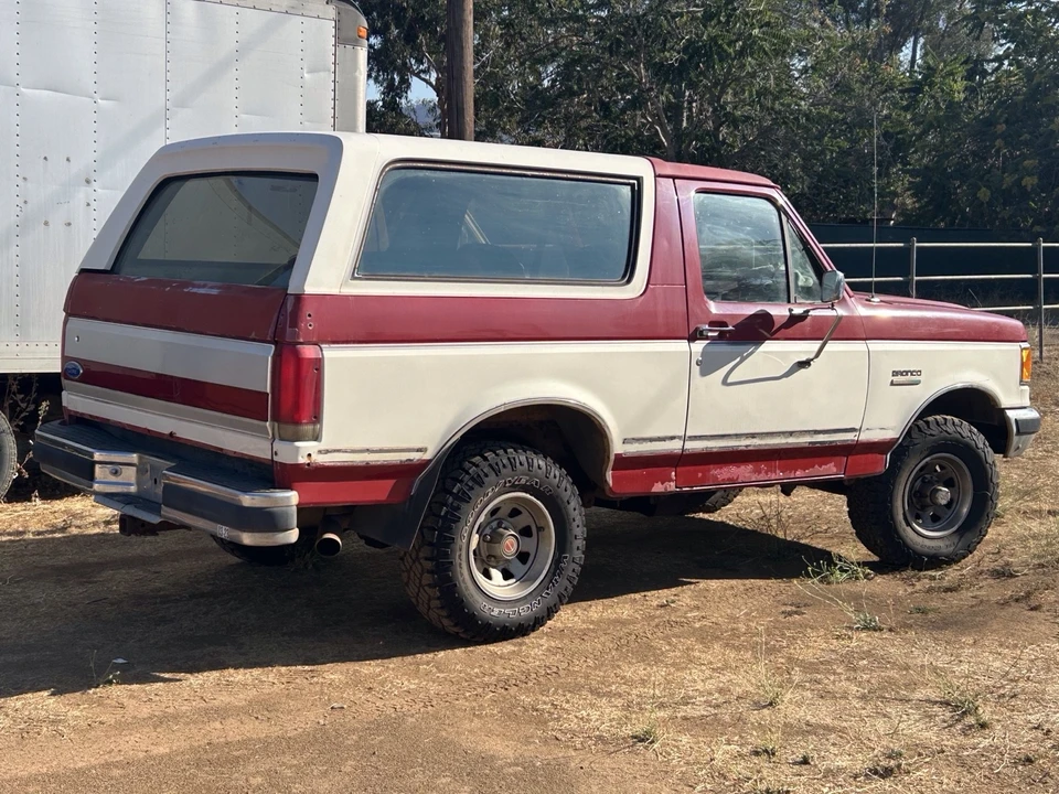 1990 Ford Bronco 4th Gen - Image 2 of 20