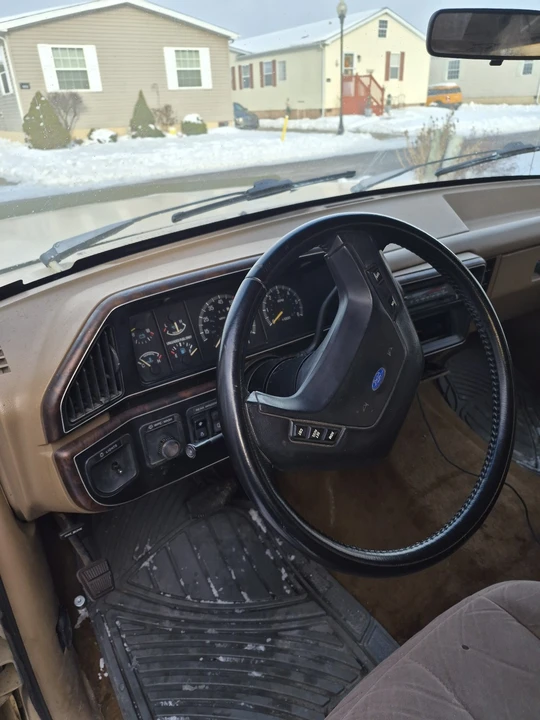 1990 Ford Bronco 4th Gen - Image 7 of 11