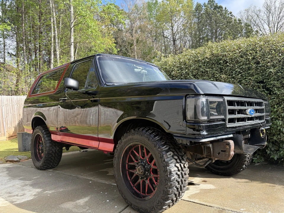 1990 Ford Bronco 4th Gen - Image 3 of 15