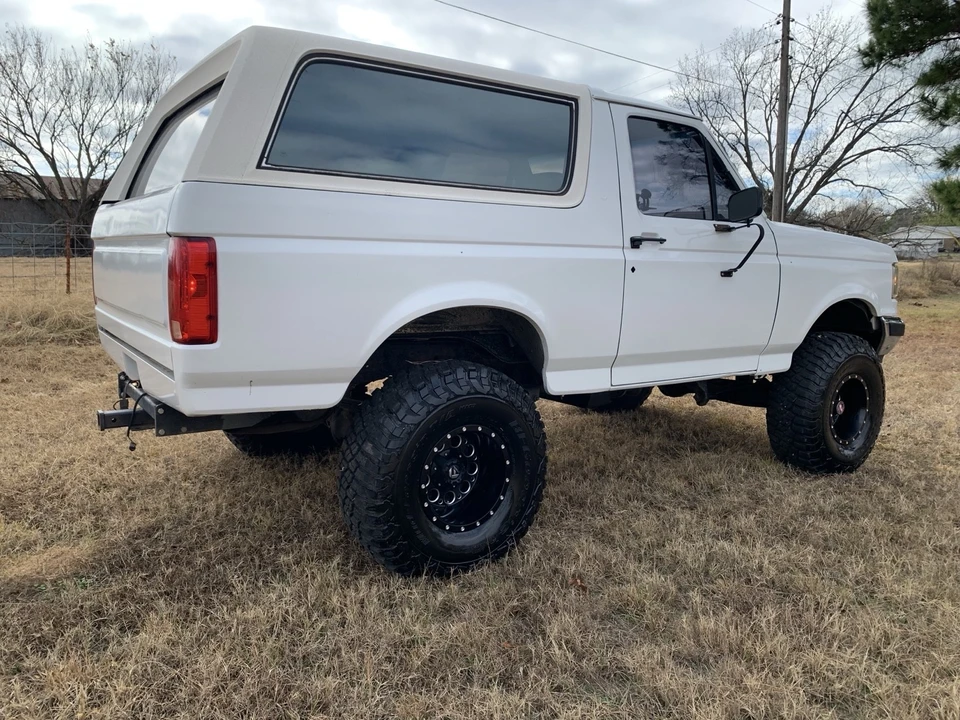 1990 Ford Bronco 4th Gen - Image 3 of 16