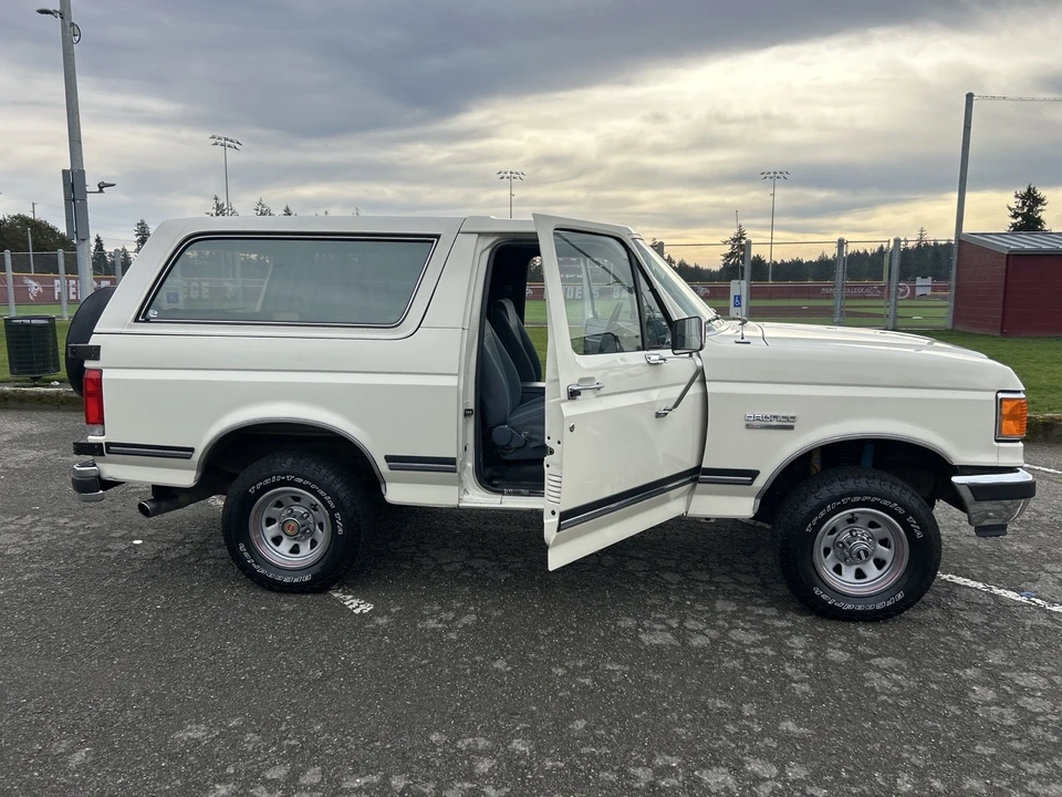1990 Ford Bronco 4th Gen - Image 21 of 21