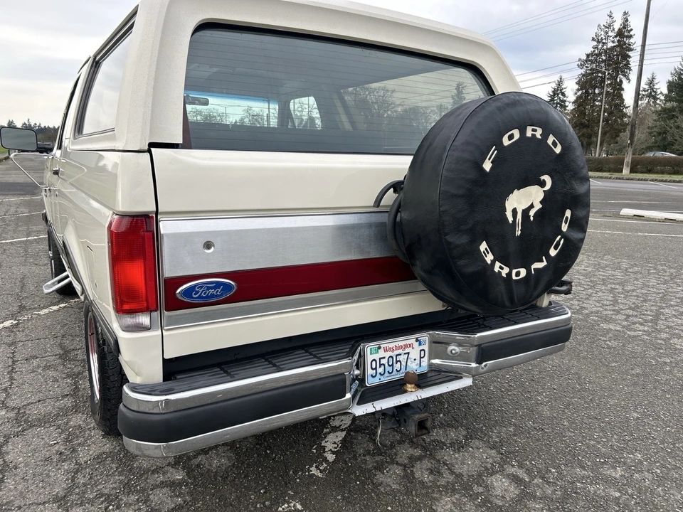 1990 Ford Bronco 4th Gen - Image 6 of 21