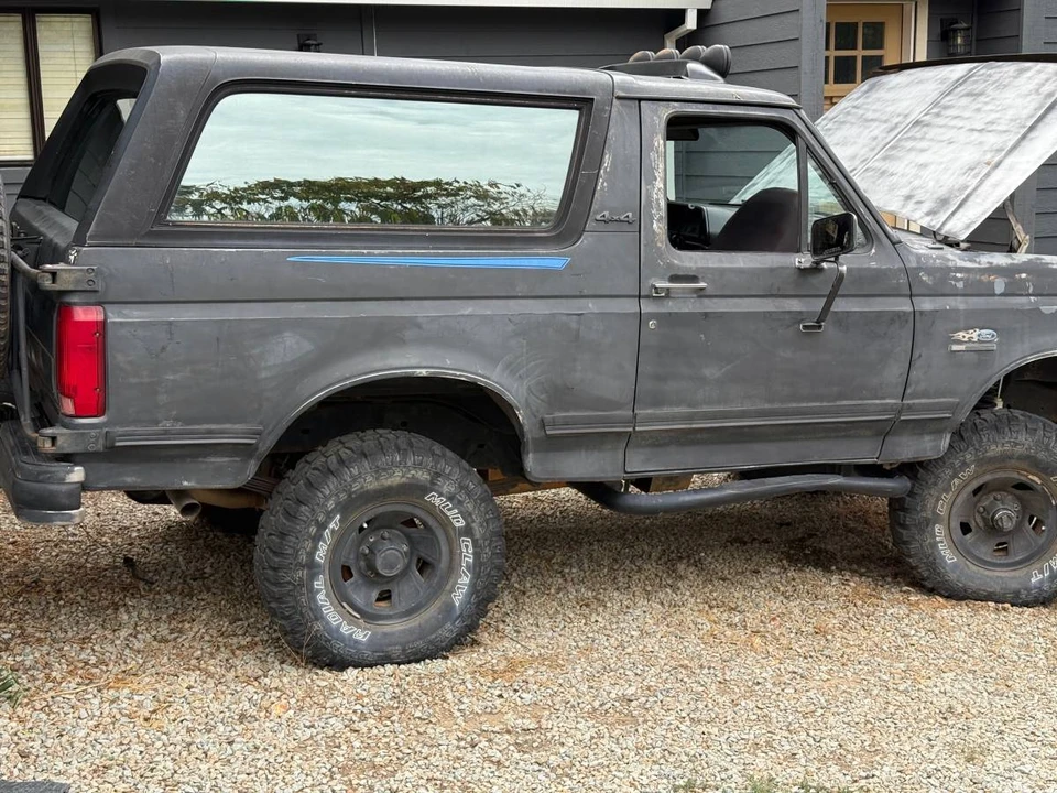 1990 Ford Bronco 4th Gen - Image 9 of 24