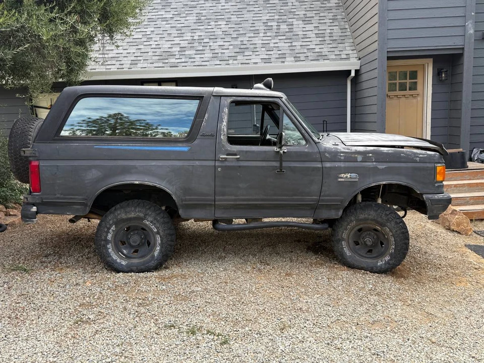 1990 Ford Bronco 4th Gen - Image 23 of 24