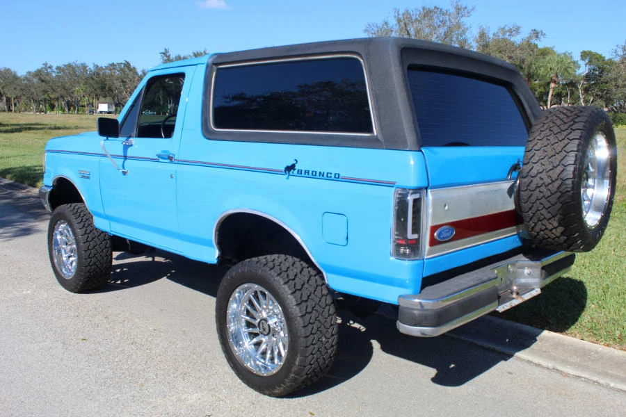 1990 Ford Bronco 4th Gen - Image 7 of 23