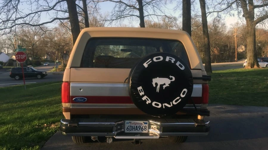 1990 Ford Bronco 4th Gen - Image 4 of 12