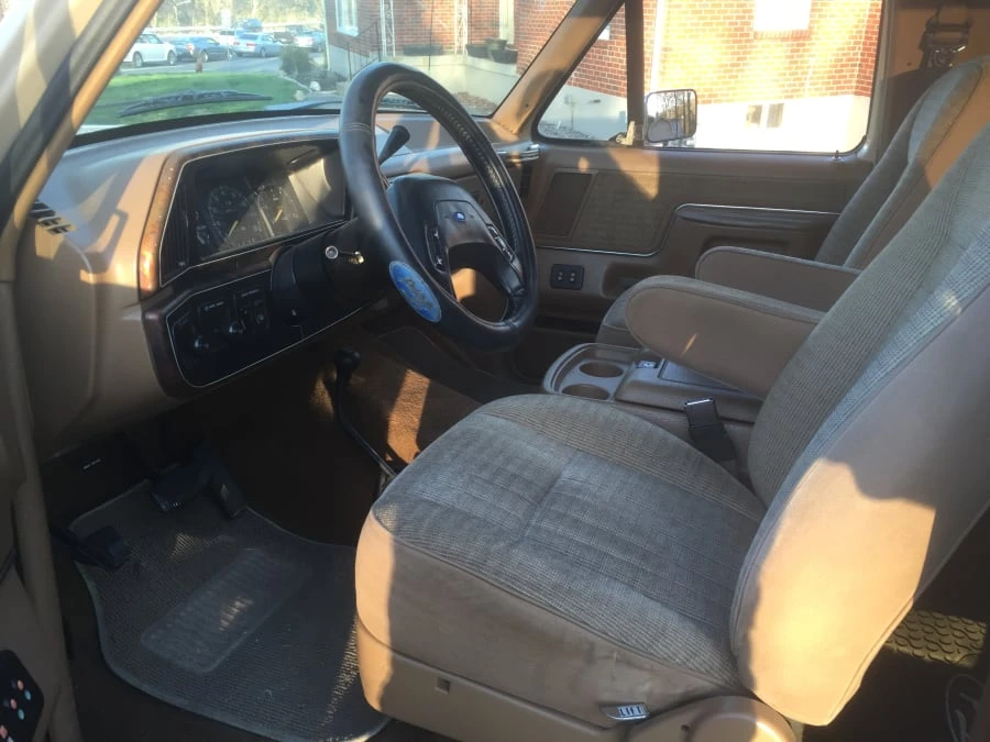 1990 Ford Bronco 4th Gen - Image 5 of 12