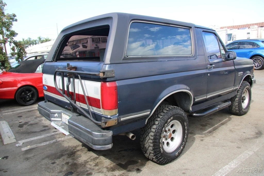 1990 Ford Bronco 4th Gen - Image 6 of 21