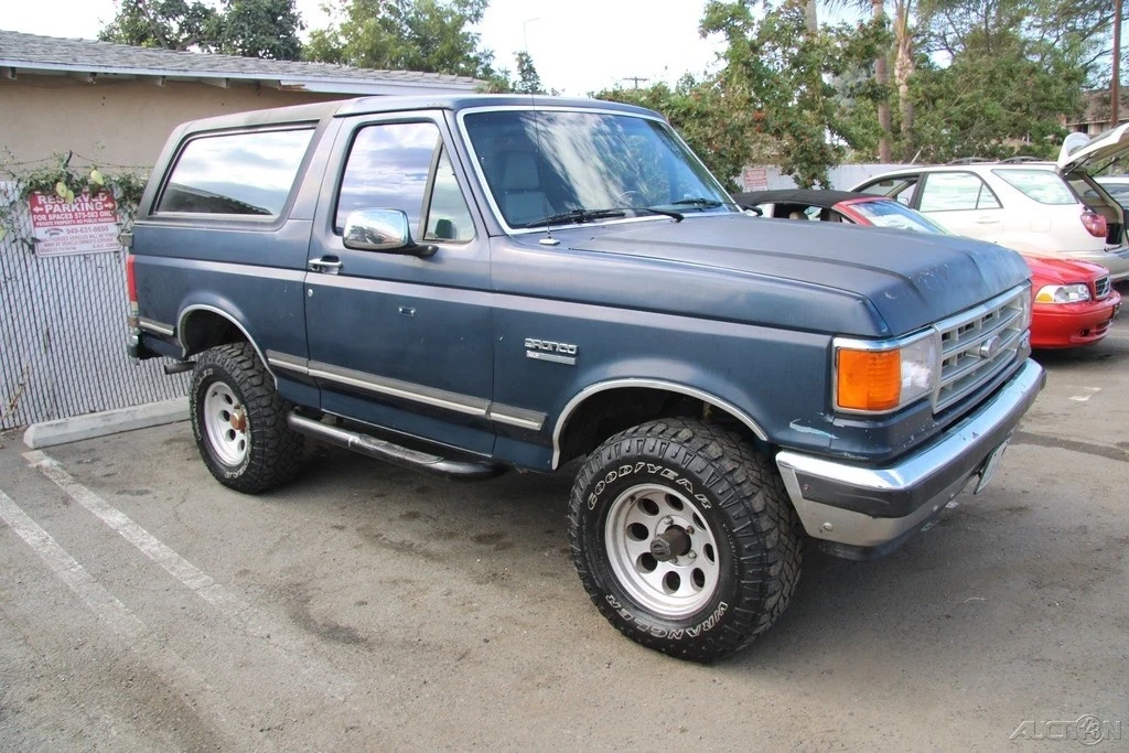 1990 Ford Bronco 4th Gen - Image 8 of 21