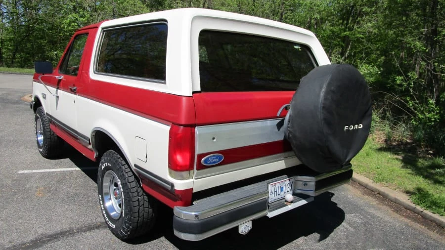 1990 Ford Bronco 4th Gen - Image 4 of 17
