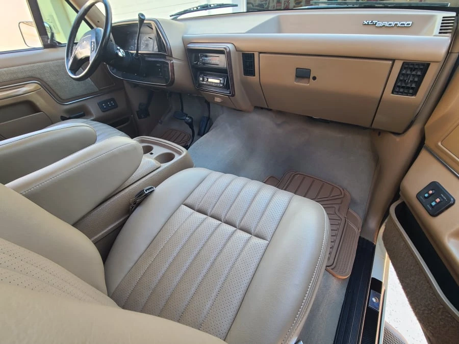1990 Ford Bronco 4th Gen - Image 13 of 21