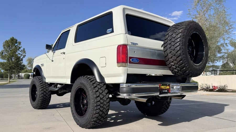 1990 Ford Bronco 4th Gen - Image 7 of 18
