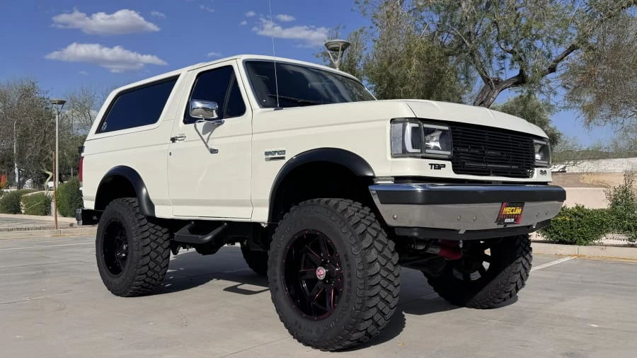 1990 Ford Bronco 4th Gen - Image 11 of 18