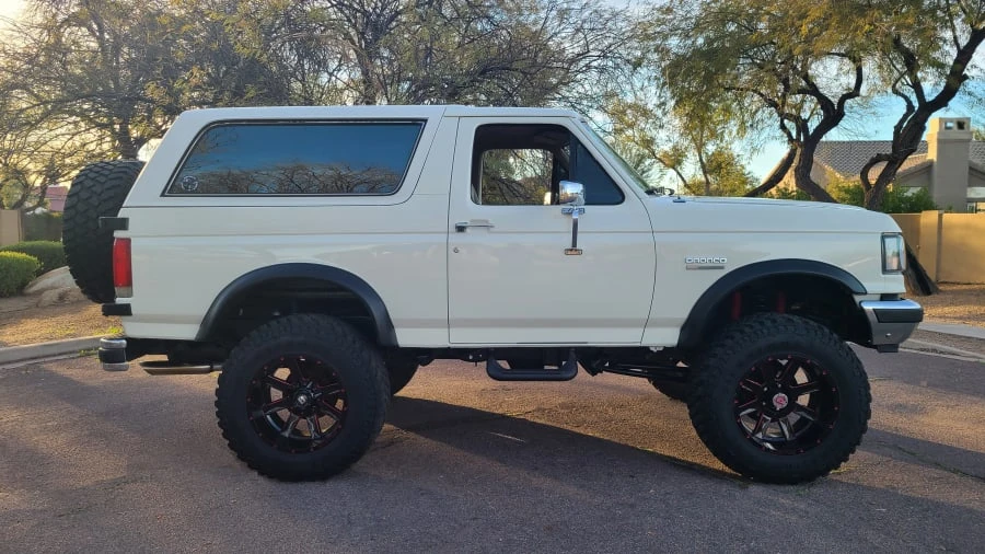1990 Ford Bronco 4th Gen - Image 7 of 21