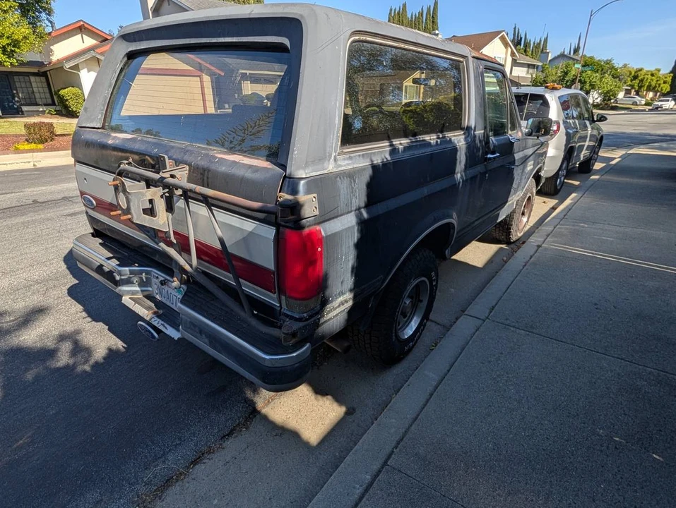 1990 Ford Bronco 4th Gen - Image 14 of 17