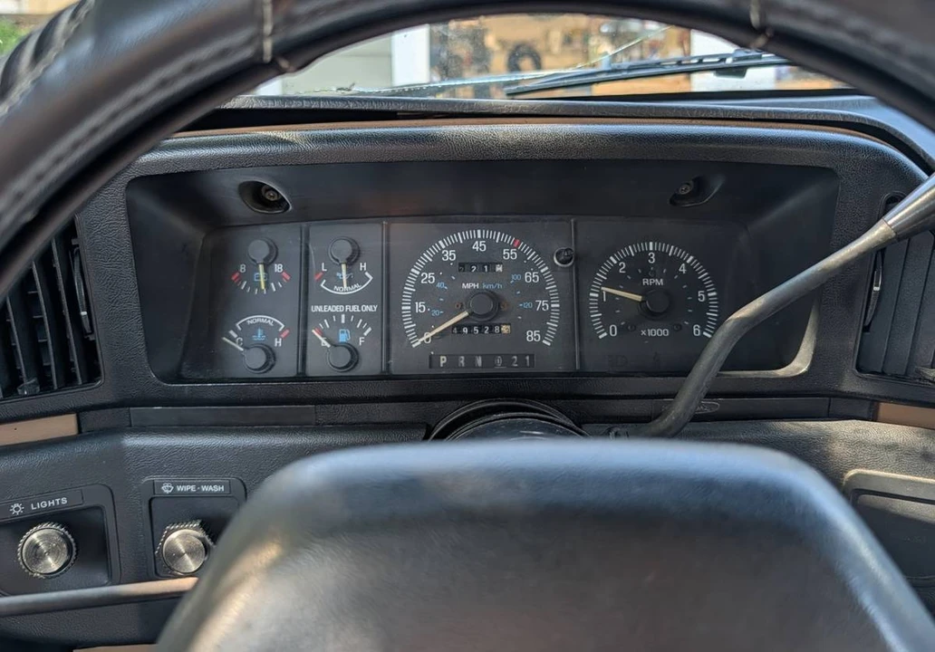 1990 Ford Bronco 4th Gen - Image 15 of 17