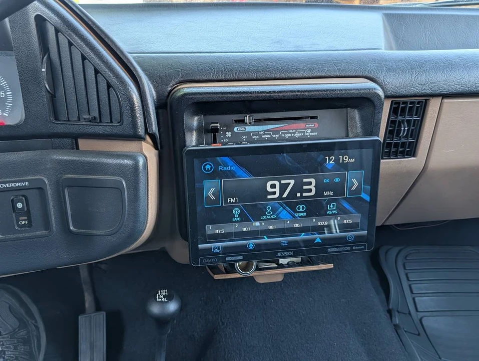 1990 Ford Bronco 4th Gen - Image 6 of 17