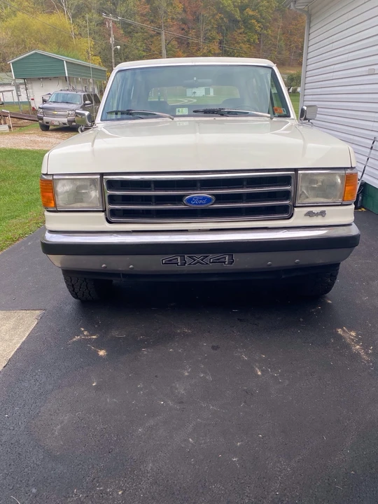 1990 Ford Bronco 4th Gen - Image 3 of 12