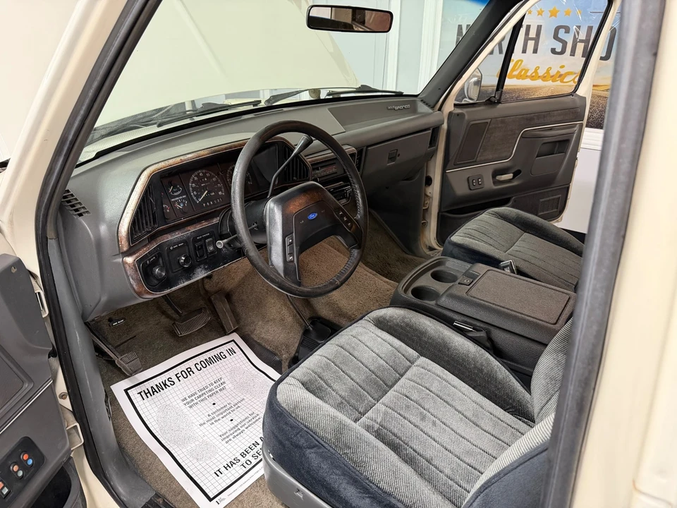 1990 Ford Bronco 4th Gen - Image 20 of 21