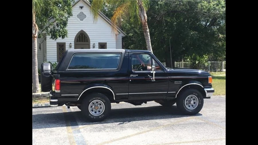 1990 Ford Bronco 4th Gen - Image 3 of 12