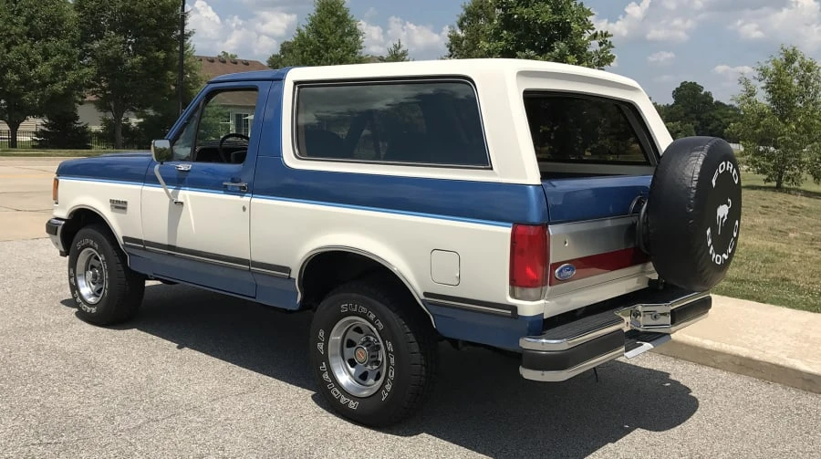 1990 Ford Bronco 4th Gen - Image 3 of 7