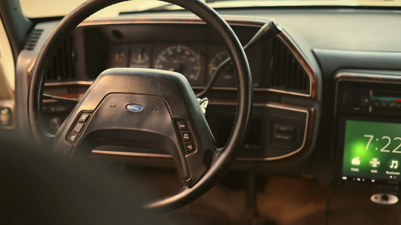 1990 Ford Bronco 4th Gen - Image 27 of 31