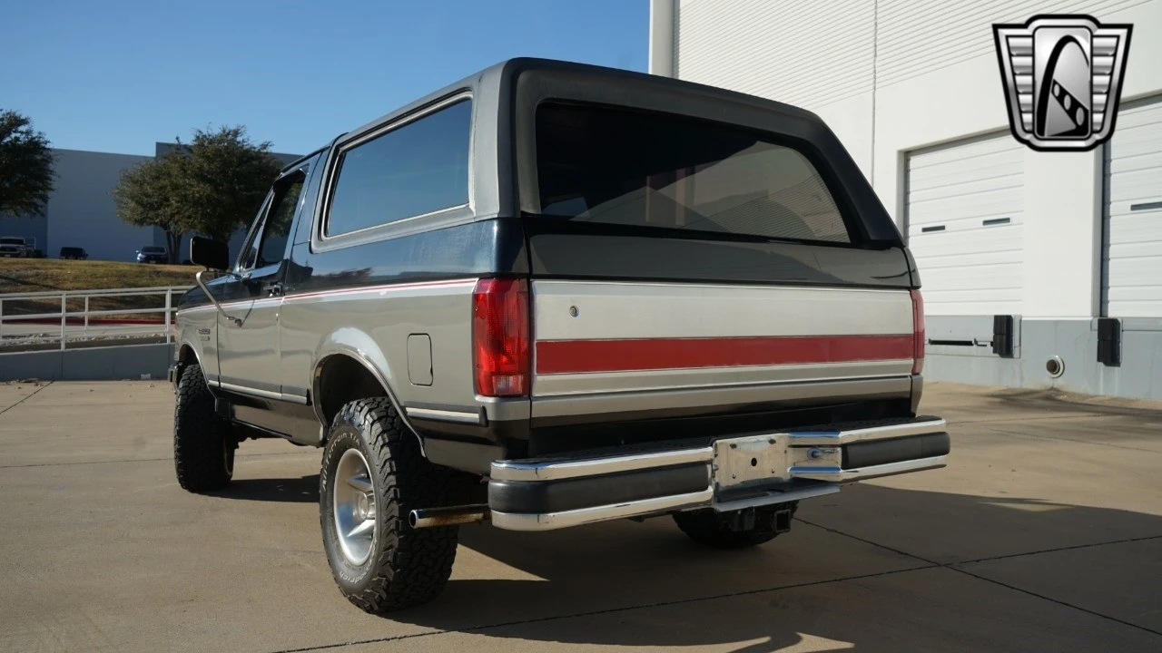 1990 Ford Bronco 4th Gen - Image 5 of 12