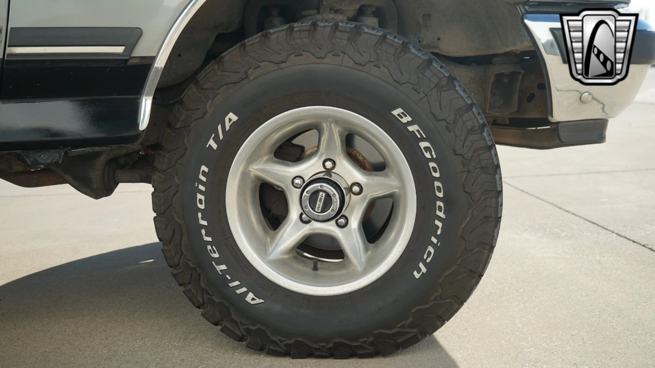 1990 Ford Bronco 4th Gen - Image 14 of 21