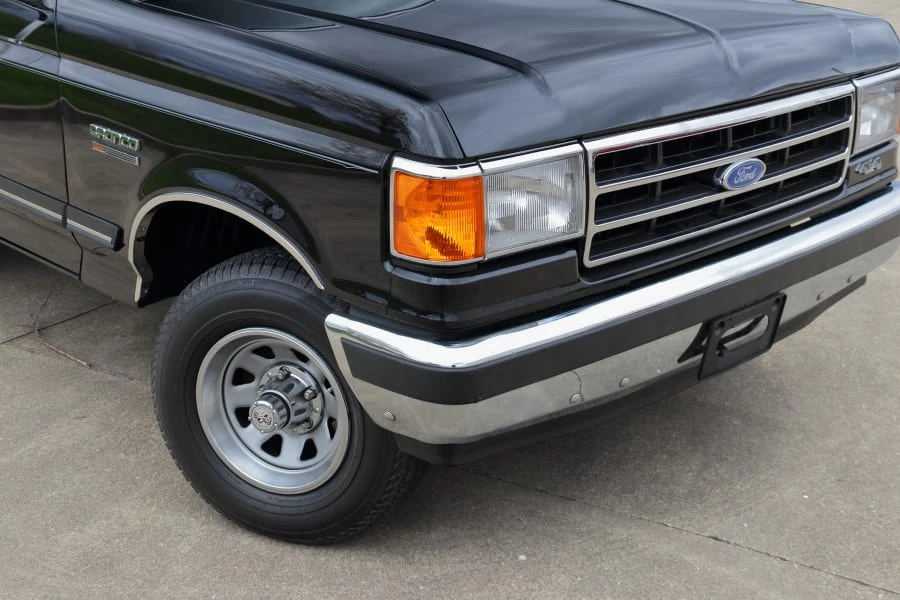 1990 Ford Bronco 4th Gen - Image 12 of 31