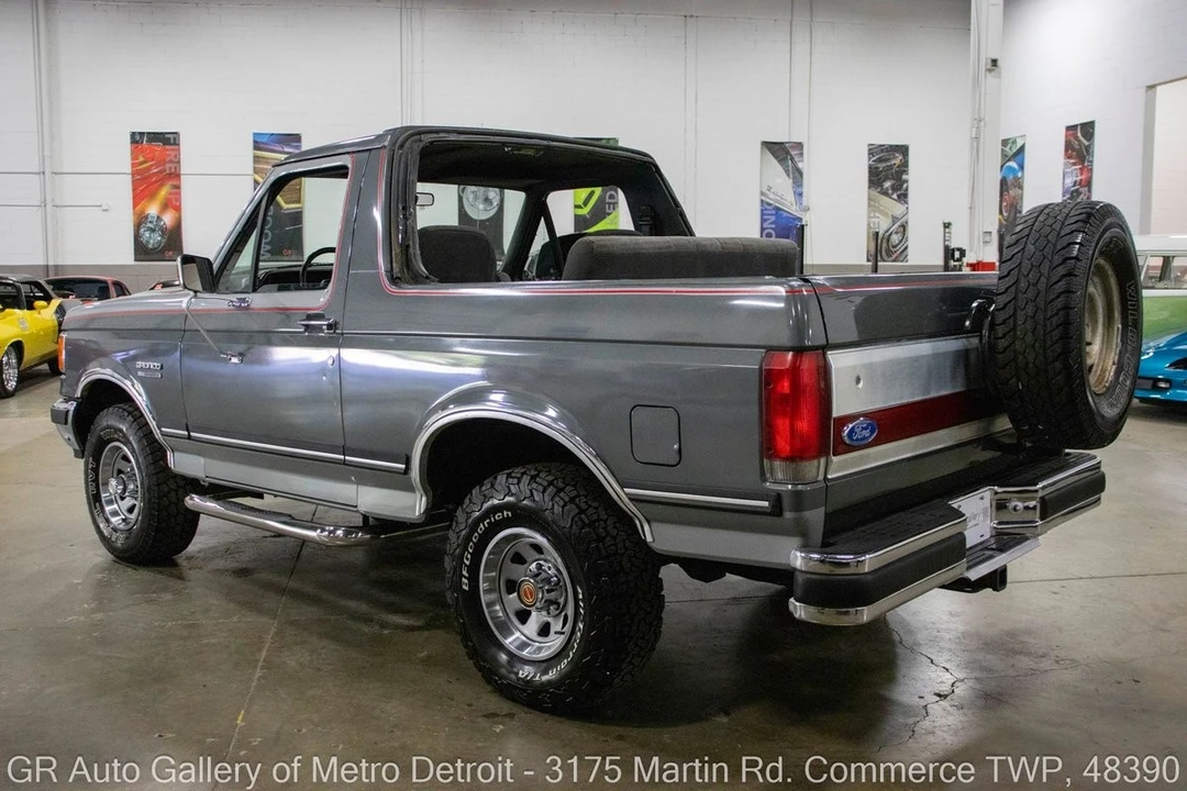 1990 Ford Bronco 4th Gen - Image 5 of 12