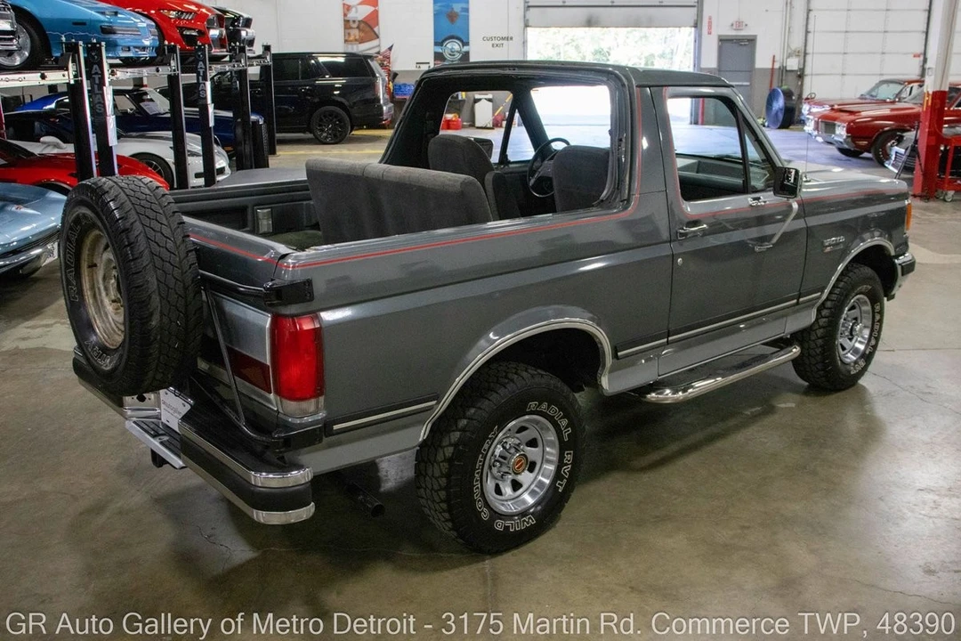 1990 Ford Bronco 4th Gen - Image 8 of 12
