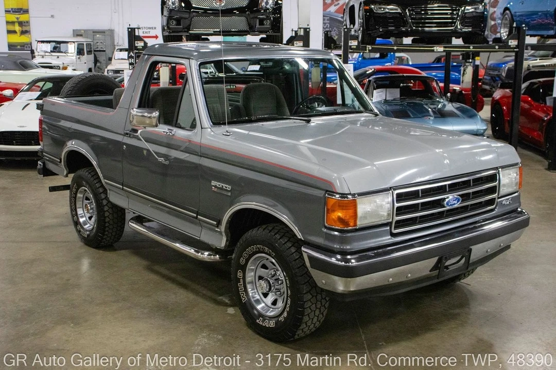 1990 Ford Bronco 4th Gen - Image 10 of 12
