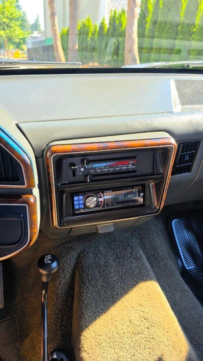 1990 Ford Bronco 4th Gen - Image 15 of 16